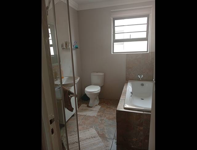 2 BEDROOM HOUSE FOR SALE IN VANES ESTATE
